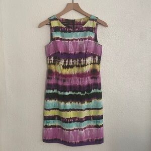 Colorful fitted, shift dress.